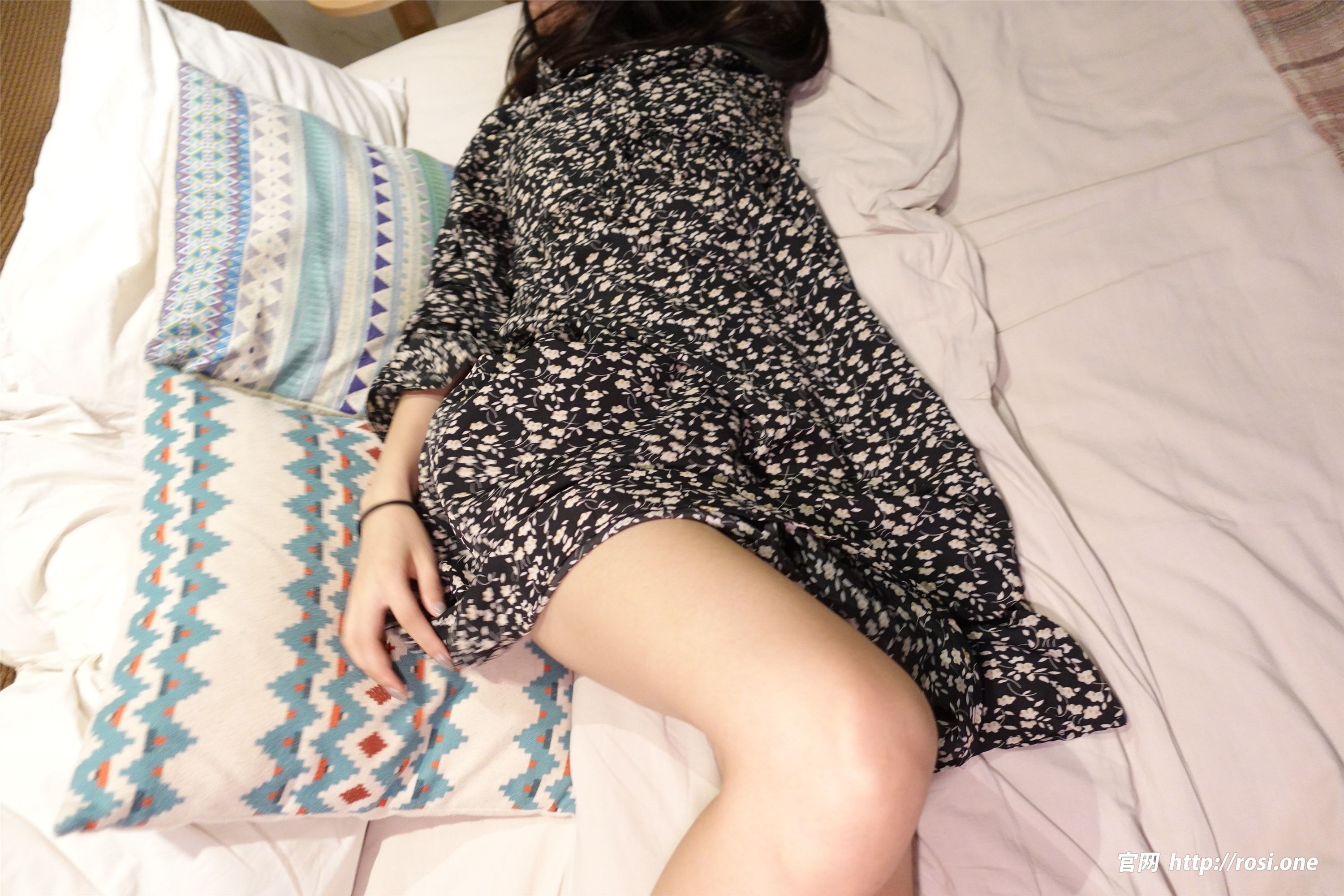 ROSI写真 2022.11.23 NO.4006